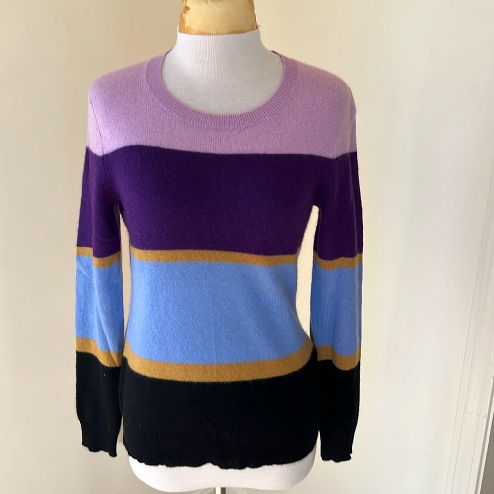 New! Lord & Taylor small purple violet multi cashmere sweater.